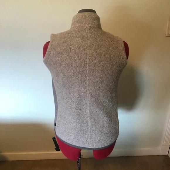 Lululemon athletica lab wool vest - Picture 2 of 7